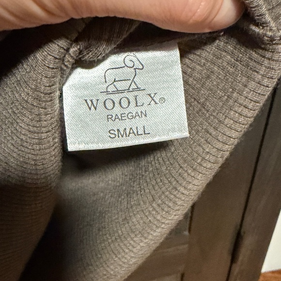 Woolx Raegan Ribbed Tank Top Taupe - Picture 3 of 5